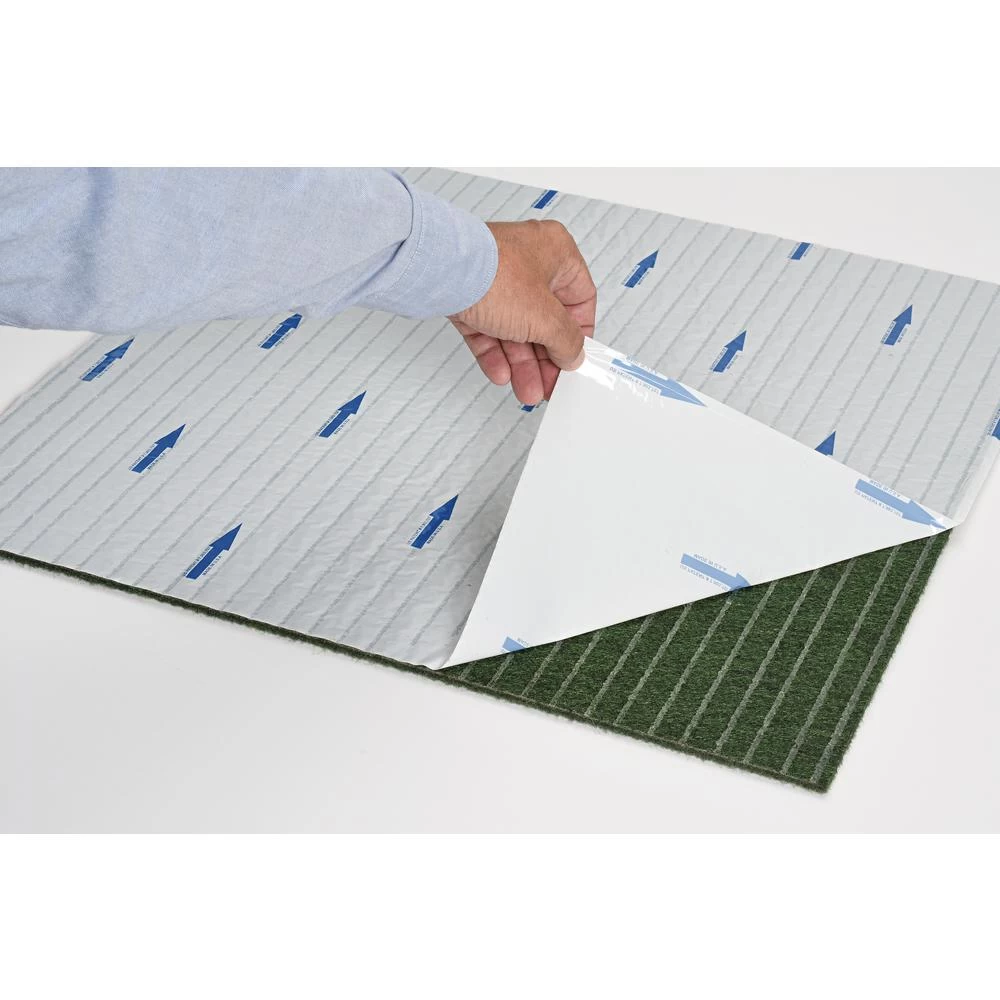 Foss Peel And Stick Grizzly Grass 24 In. X 24 In. Fern Artificial Grass Carpet Tiles (15-Pack) 4 Foss Peel And Stick Grizzly Grass 24 In. X 24 In. Fern Artificial Grass Carpet Tiles (15-Pack) - Image 3